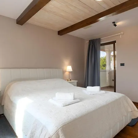 Casa Rea Comfortable Holiday Vila Poreč